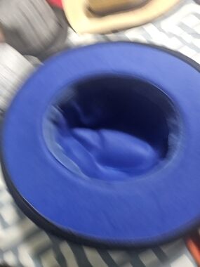 Royal Blue Round Felt Hat